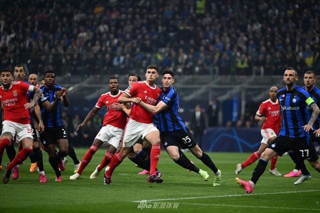 他都能游刃 他都能游刃